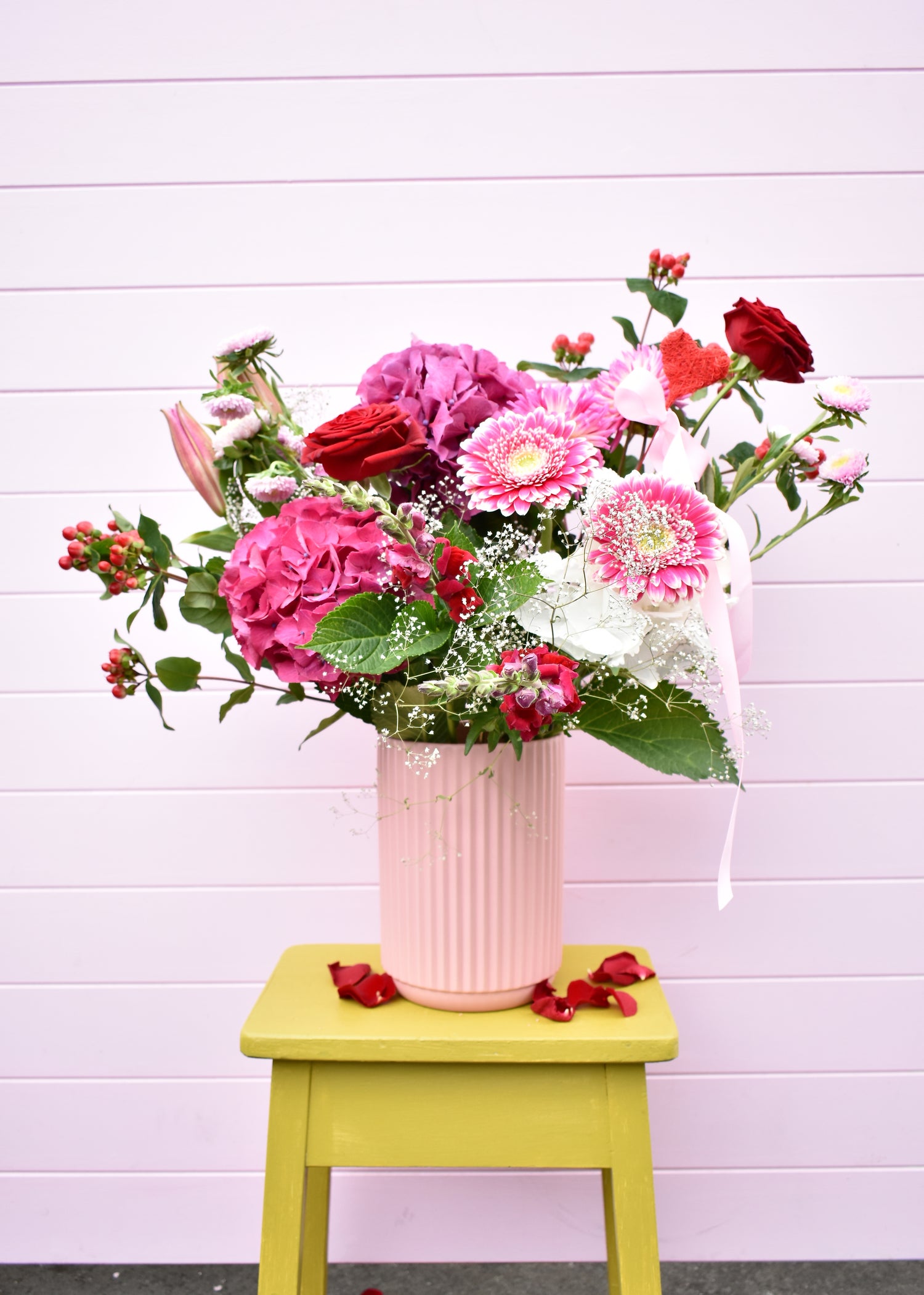 Vase Arrangement ~ Valentine&